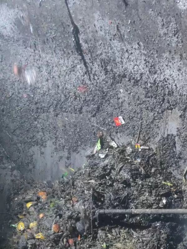 米东污水池清理