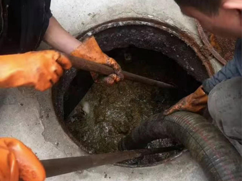 米东化油池、化粪池清理要做哪些安全措施？